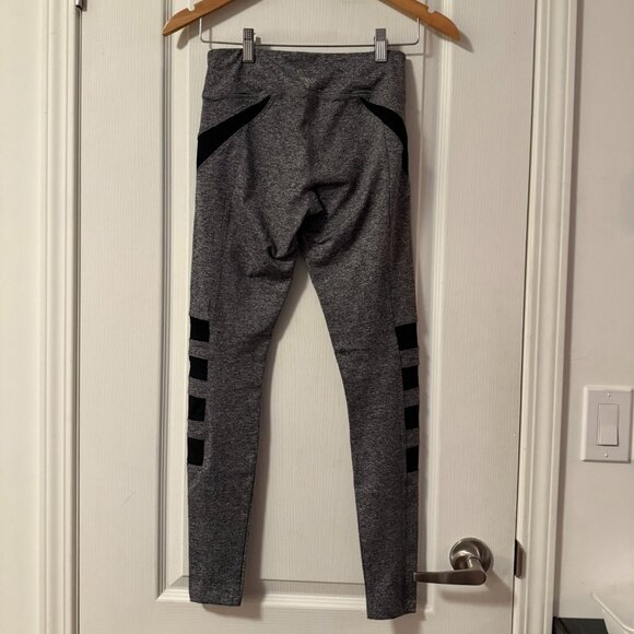 ⭐️ $5, spend over $20 - Forever 21 Sheer Mesh Inset Ribbed Leggings in Dark Grey - Picture 10 of 10